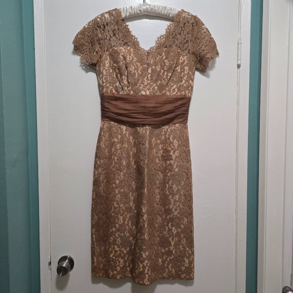 Lace Vintage Dress by Norman Original. 60s. Joan Holloway. Coffee/cream. Sz S